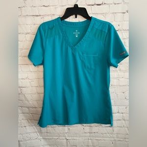 NWOT Women’s Med Couture Teal Scrub Top Size M